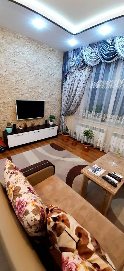 Dom Semya Deluxe Gusar Гусар Экстерьер фото